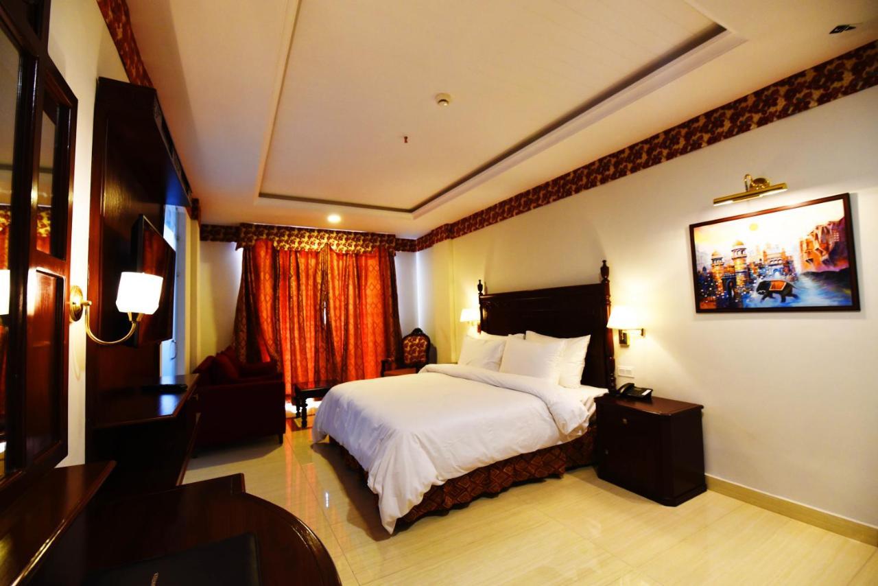 Viridi Hotels Islamabad Esterno foto