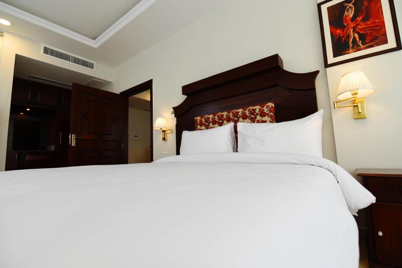 Viridi Hotels Islamabad Esterno foto