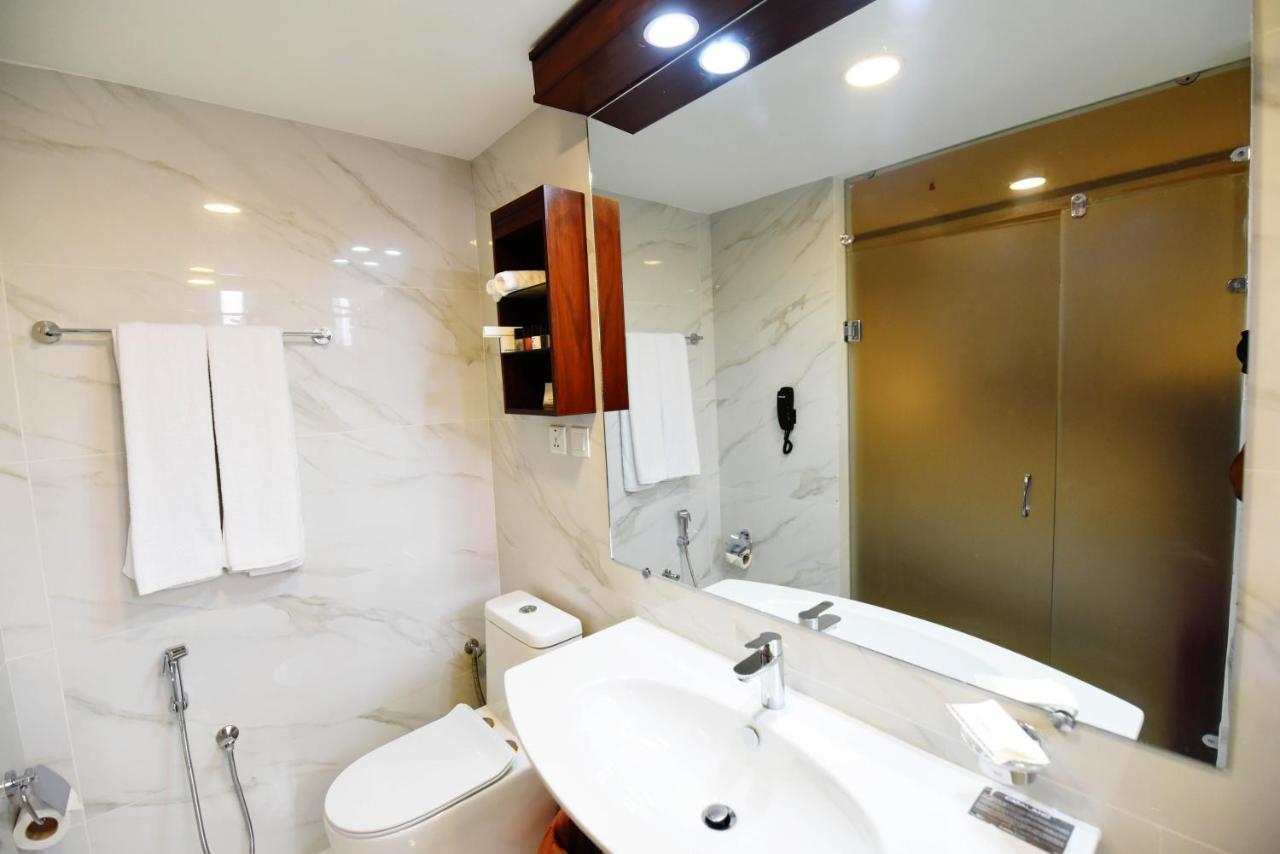 Viridi Hotels Islamabad Esterno foto