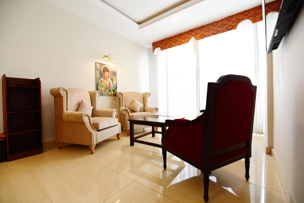Viridi Hotels Islamabad Esterno foto