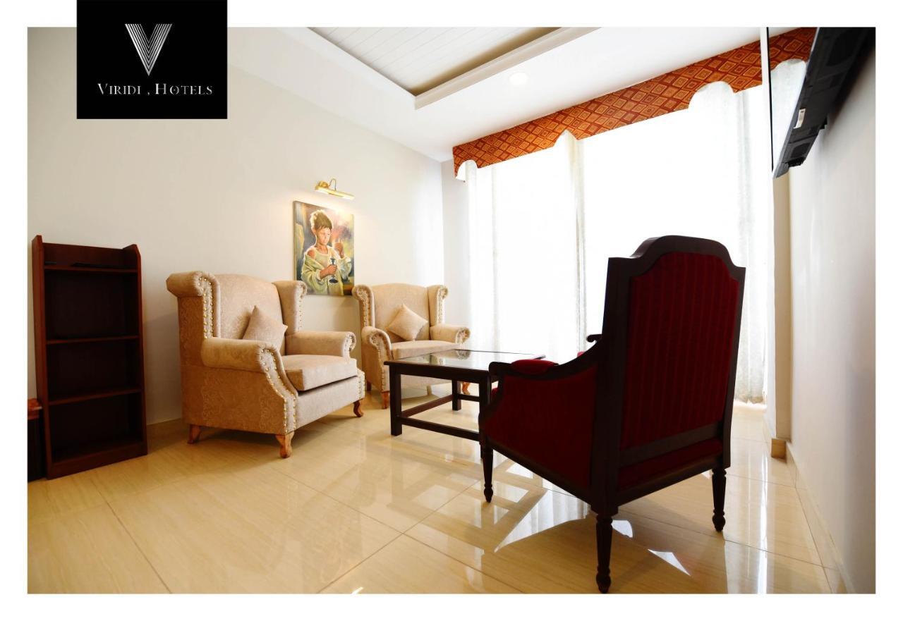Viridi Hotels Islamabad Esterno foto